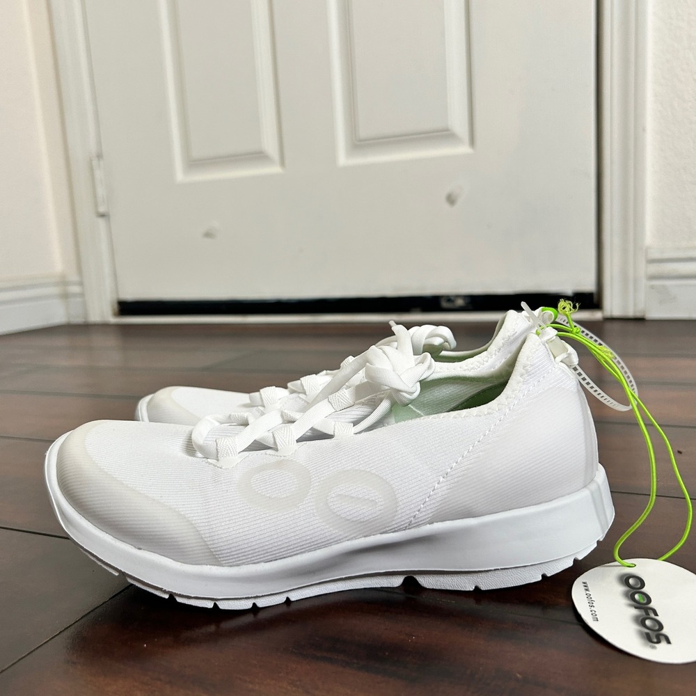 OOFOS OOmg Sport LS Low Recovery Shoe Women's size 7 White NWOB - Picture 3 of 10